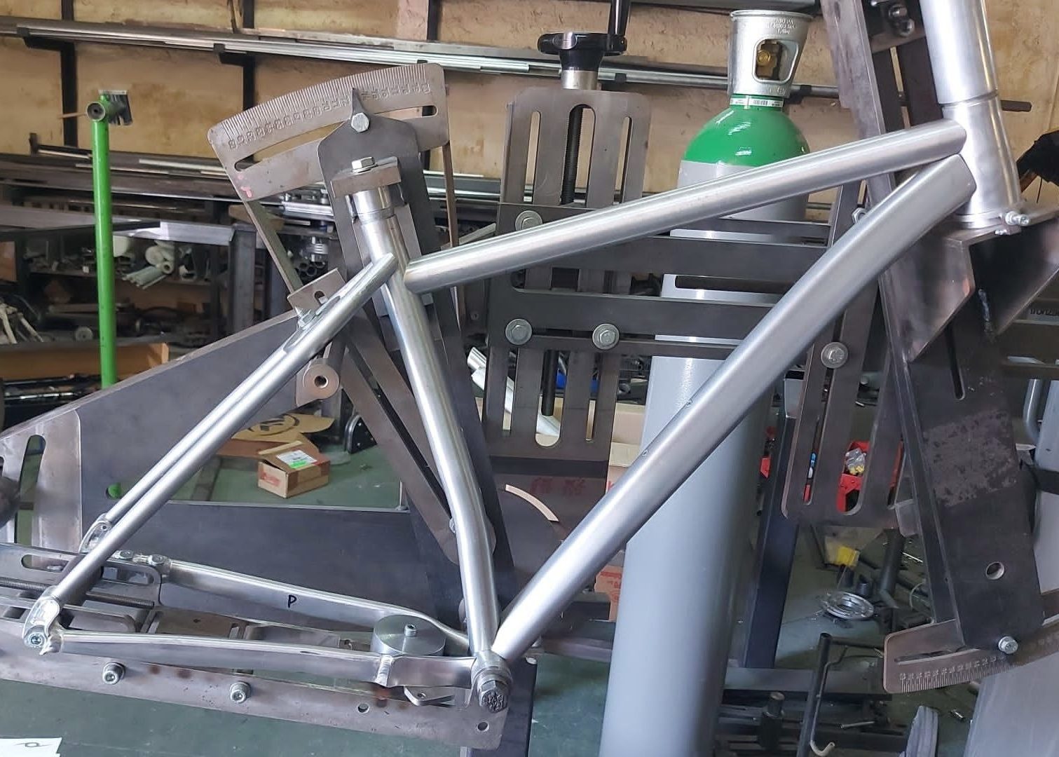 CUSTOM BICYCLE MANUFACTURING